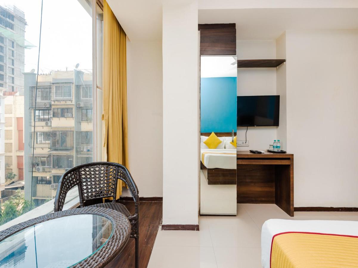 Hotel Aura - Near Malad Link Road Gorai Exteriér fotografie